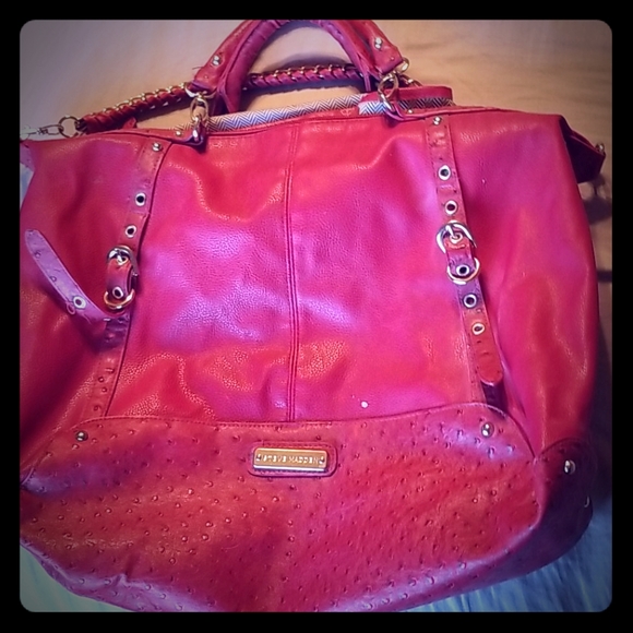 Steve Madden Handbags - Steve Madden red purse